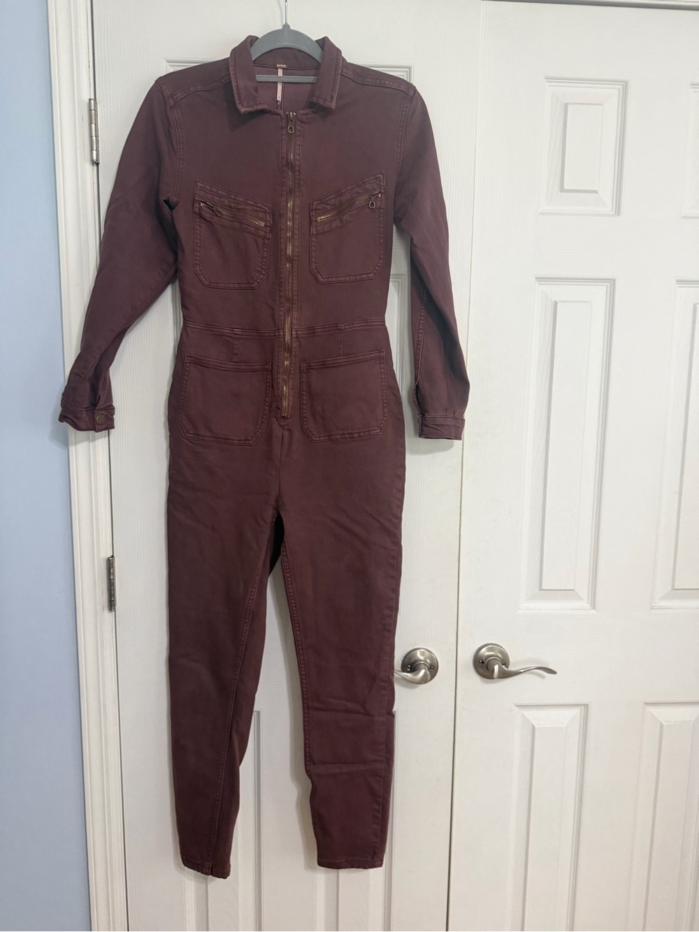 Free People Lennox Jumpsuit Sz  Small Utility Pockets Burgundy Brown Bitter Bark - Picture 3 of 15